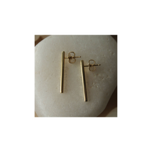 Load image into Gallery viewer, 14k Bar Earrings