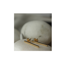 Load image into Gallery viewer, 14k Bar Earrings
