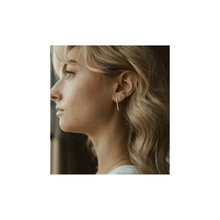 Load image into Gallery viewer, 14k Bar Earrings