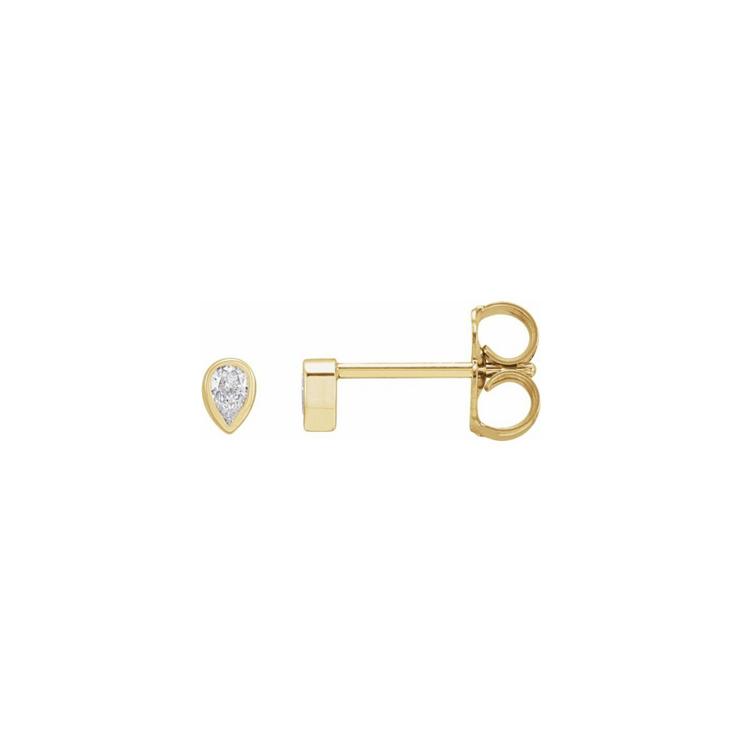 14k Diamond Tear Drop Stud